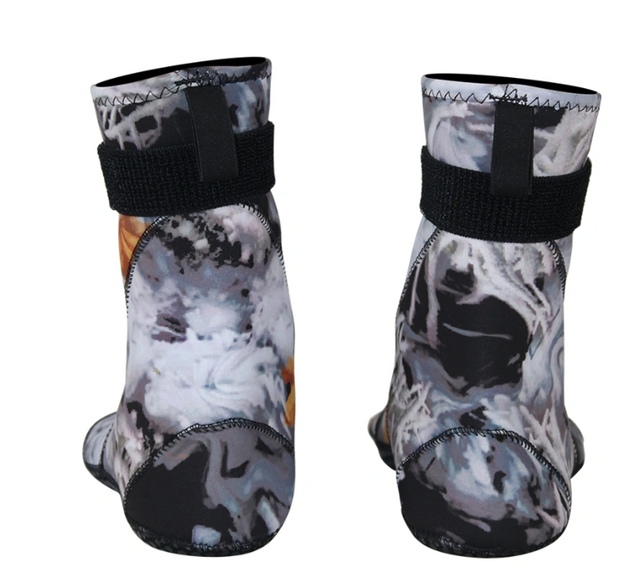 Adult Nylon Camo Snorkeling Socks With Velcro